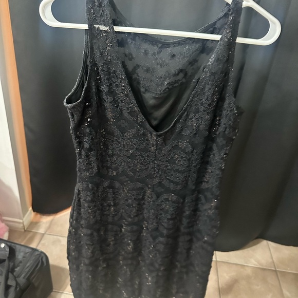 jump apparel black sequent lace dress (v shaped back) - Picture 2 of 3
